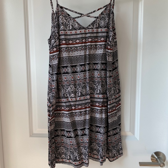 Forever 21 | Patterned Mini Dress - Picture 1 of 5
